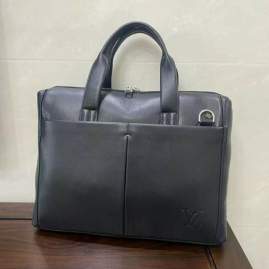 Picture of Louis Vuitton Mens Bags _SKUfw241655310fw